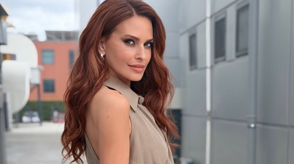 Σίσσυ Χρηστίδου: Μπήκε στην κουζίνα με τους γιους της και έβαψαν πασχαλινά αυγά [εικόνα]